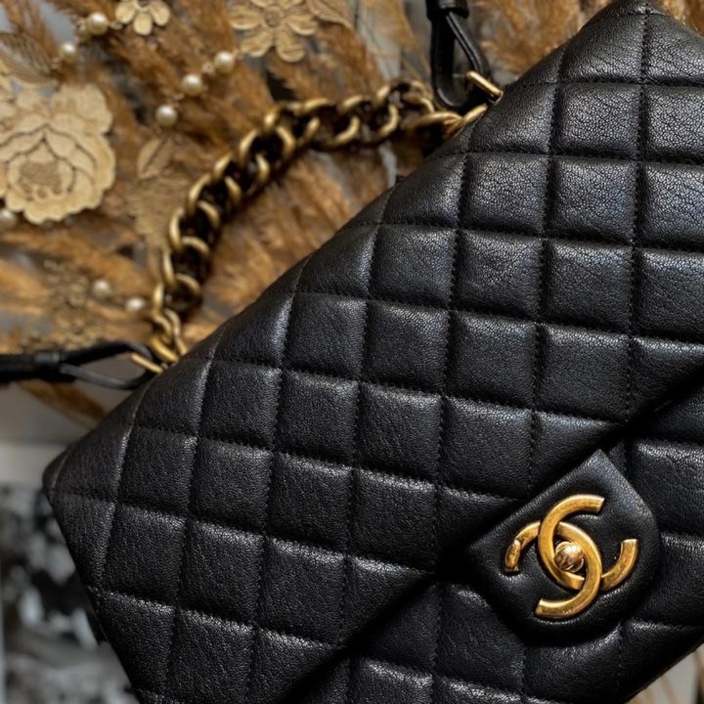 Chanel Trapezio top handle flap crossbody bag - Picture 2 of 14
